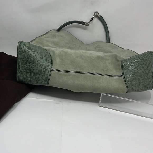 Tod’s Suede and Pebbled Leather Flat Back Shoulder Bag - Picture 13 of 13